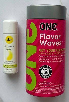 Набор ONE Flavor Waves 12 шт + Лубрикант pjur Woman Vegan 30 мл SOS2015 фото