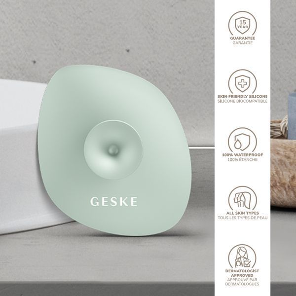 Щітка для обличчя GESKE Facial Brush 4в1 з тримачем green HB0063 фото