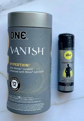 Набор ONE Vanish 12 шт + Стимулирующая смазка pjur Superhero glide 30 мл SOS1976 фото