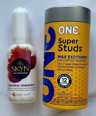 Комплект ONE Super Studs 12 шт + Лубрикант на водной основе SKYN NATURAL HARMONY, 80 мл SOS1233 фото