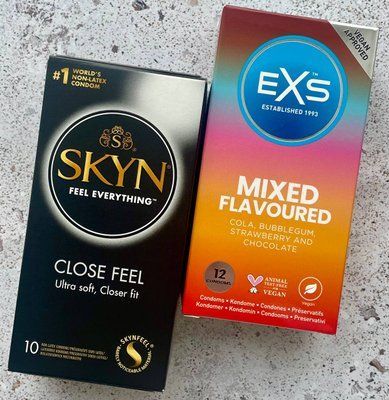 Набір SKYN Close Feel найменшого розміру 10 штук + EXS Mixed Flavoured 12 шт SOS1082 фото