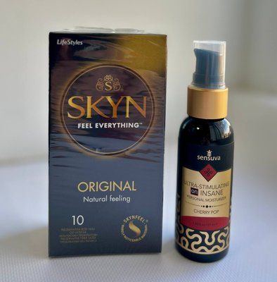 SKYN ORIGINAL 10&nbsp;шт та Лубрикант Sensuva - Ultra-Stimulating On Insane Cherry Pop 57 ml SOS1035 фото