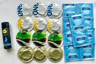 Набор 22 шт ONE Classic, Vanish, Flavor Waves , Super Studs - Pasante Cooling + pjur Aqua 30 мл SOS1780 фото