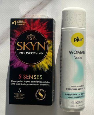 Комплект SKYN 5 Senses 5шт + Змазка на водній основі pjur Woman Nude 100 мл SOS2183 фото