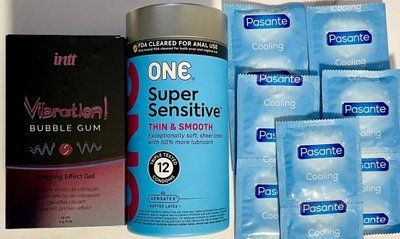 Набор 22 шт ONE Super Sensitive &ndash; Pasante Cooling + Жидкий вибратор Intt Vibration Bubble Gum (15 мл) SOS1532 фото