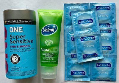 Комплект 22 шт ONE Super Sensitive - Pasante Cooling + Лубрикант Unimil AquaAloe, 80 мл SOS1482 фото