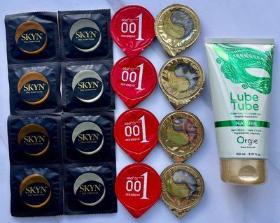 Набір з 16 штук Olo, Skyn + лубрикант LUBE TUBE NATURE, 150 мл ORGIE SOS4033 фото