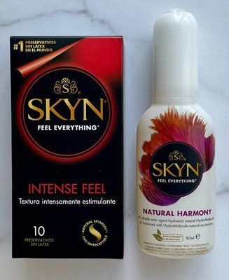 &nbsp;Комплект SKYN Intense Feel 10 шт + Лубрикант на водній основі SKYN NATURAL HARMONY, 80 мл SOS1238 фото