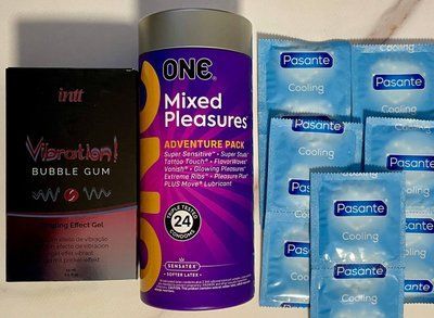 Набор 34 шт ONE Mixed Pleasures &ndash; Pasante Cooling + Жидкий вибратор Intt Vibration Bubble Gum (15 мл) SOS1533 фото