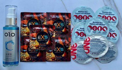 Набір EXS Crazy Cola 5 шт + ONE UltraFeel 5 шт + Лубрикант охолоджуючий OLO 60 мл SOS3535 фото