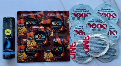 Набір EXS Crazy Cola 5 шт + ONE UltraFeel 5 шт + Лубрикант pjur Aqua 30 мл SOS3536 фото