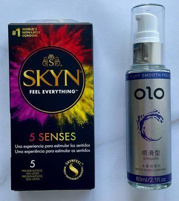 Набор SKYN 5 Senses 5 шт + Лубрикант "olo smooth" 60 мл - класична &nbsp;&nbsp;SOS1142 фото