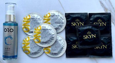 Набір One Super Studs 5 шт + SKYN Original 5 шт + Лубрикант охолоджуючий OLO 60 мл SOS3488 фото