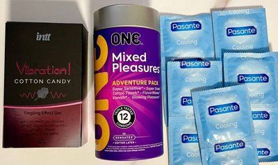 Комплект 22 шт ONE Mixed Pleasures + Pasante Cooling + Жидкий вибратор Intt Vibration Cotton Candy (15 мл) SOS1538 фото