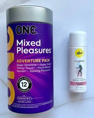 Комплект ONE Mixed Pleasures 12 шт+смазка pjur my glide 30 мл, с женьшенем SOS1940 фото