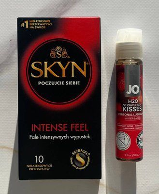 Комплект SKYN Intense Feel 10 шт + Змазка System JO H2O &mdash; Strawberry Kiss (30 мл) SOS2141 фото
