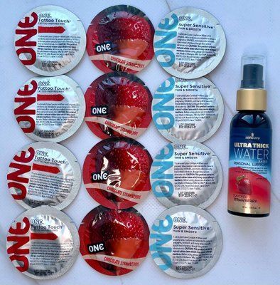 Набір 12 штук ONE Super Sensitive, Tattoo Touch, Flavor Waves + Sensuva Ultra-Thick Water-Based Strawberry (57 мл) SOS3941 фото