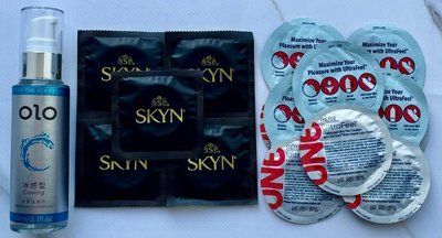 Набір SKYN Original 5шт + ONE UltraFeel 5шт + Лубрикант охолоджуючий OLO 60 мл SOS3566 фото