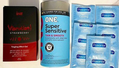 Набор 22 шт ONE Super Sensitive &ndash; Pasante Cooling + Жидкий вибратор Intt Vibration Strawberry (15 мл) SOS1543 фото