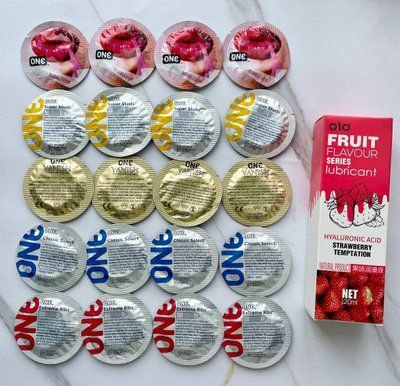 Набір 20 шт - ONE Super Studs, Classic, Vanish, Extreme ribs, Flavor Waves + Лубрикант SWEET SECRET 120ml OLO SOS1896 фото