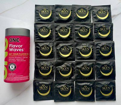Набір 20 шт Skyn Original + 12 шт ONE Flavor Waves SOS2448 фото
