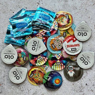 Набор One та OLO 25 шт : Ribs , Sensitive , Dome , Oasis ; Feeling Ultrathin SOS1002 фото