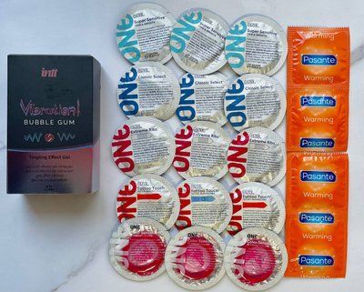 Комплект 19 шт ONE Classic, Super Sensitive,Color Sensations , Extreme ribs, Tattoo Touch - Pasante Warming +Intt Vibration Bubble Gum (15 мл) SOS1748 фото
