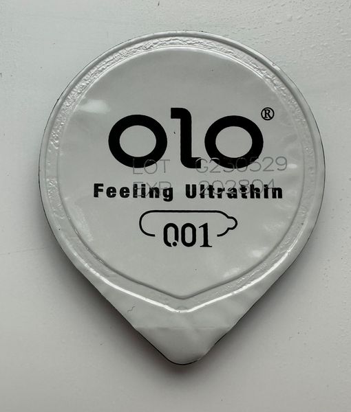 OLO Feeling Ultrathin 001 - ультратонкі (чорні) OL1 фото