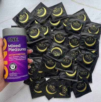 Набір 50 шт Skyn Original + 12 шт ONE Mixed Pleasures SOS2502 фото