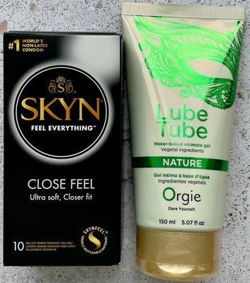 Набір SKYN Close Feel 10 штук + LUBE TUBE NATURE, 150 мл ORGIE SOS1107 фото