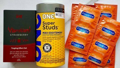 Набор 24 шт ONE Super Studs + Pasante Warming + Жидкий вибратор Intt Vibration Strawberry (15 мл) SOS1553 фото