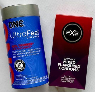 НАБІР ONE UltraFeel 2-в-1 10 шт - EXS Mixed Flavoured 12 шт SOS3154 фото