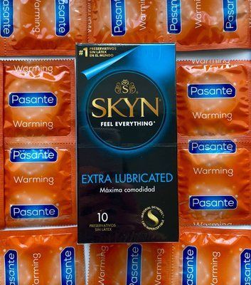 Набір Skyn Exstra Lube 10 шт + Pasante Warming 20 шт SOS1161 фото
