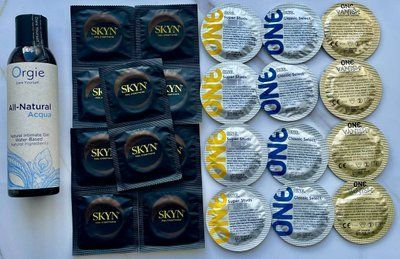 Набір з 22 штук One, Skyn + лубрикант ALL-NATURAL Acqua, 150 мл Orgie SOS4011 фото