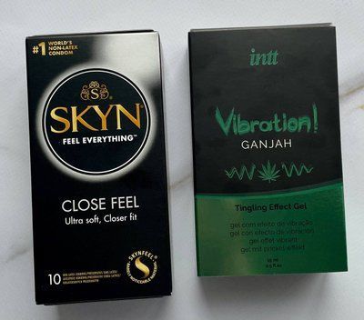Набір SKYN Close Feel 10 шт + Рідкий вібратор Intt Vibration Ganjah (15 мл) SOS2711 фото