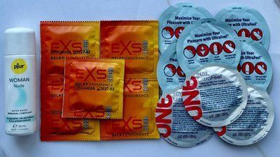 Набор EXS Delay 5шт + ONE UltraFeel 5шт + Лубрикант pjur Woman Nude 30 мл SOS3562 фото