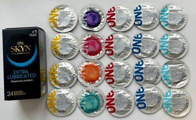 Набір 44 штук SKYN Extra Lube + ONE Super Studs, Color Sensations, Extreme Ribs, Classic, Super Sensitive SOS2213 фото