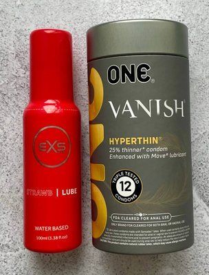 Комплект ONE Vanish 12 шт - Лубрикант EXS Strawberry Lube 100 мл SOS2571 фото