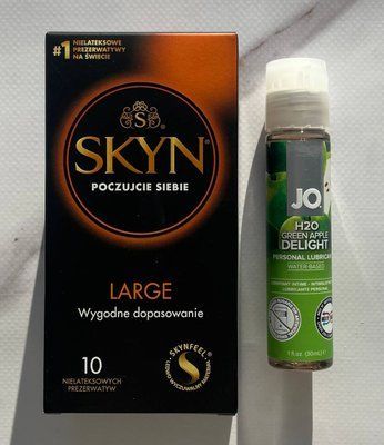 Комплект SKYN Large 10 шт + Змазка System JO H2O &mdash; Green Apple (30 мл) SOS2171 фото