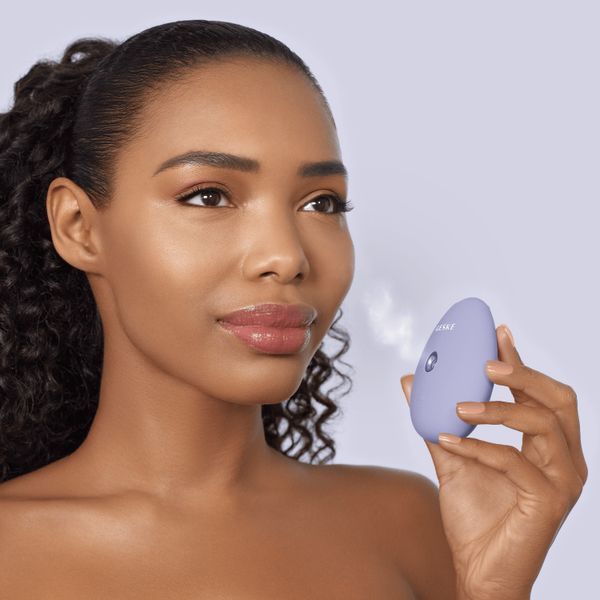 Электронный освежитель для увлажнения лица GESKE Facial Hydration Refresher 4в1 purple HB0167 фото