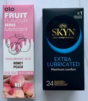 Набір SKYN Extra Lube 24 шт + Гель-лубрикант персик 120 мл OLO SOS3722 фото