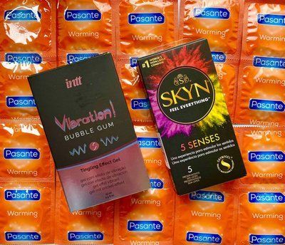 Комплект 17 шт SKYN 5 Senses - Pasante Warming + Рідкий вібратор Intt Vibration Bubble Gum (15 мл) SOS1571 фото